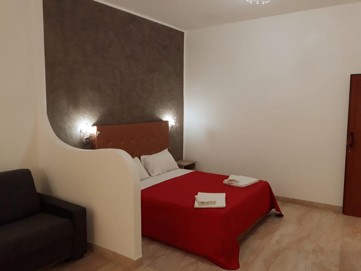 Aparthotel Il Vittoriano Porto Cesareo Exterior foto