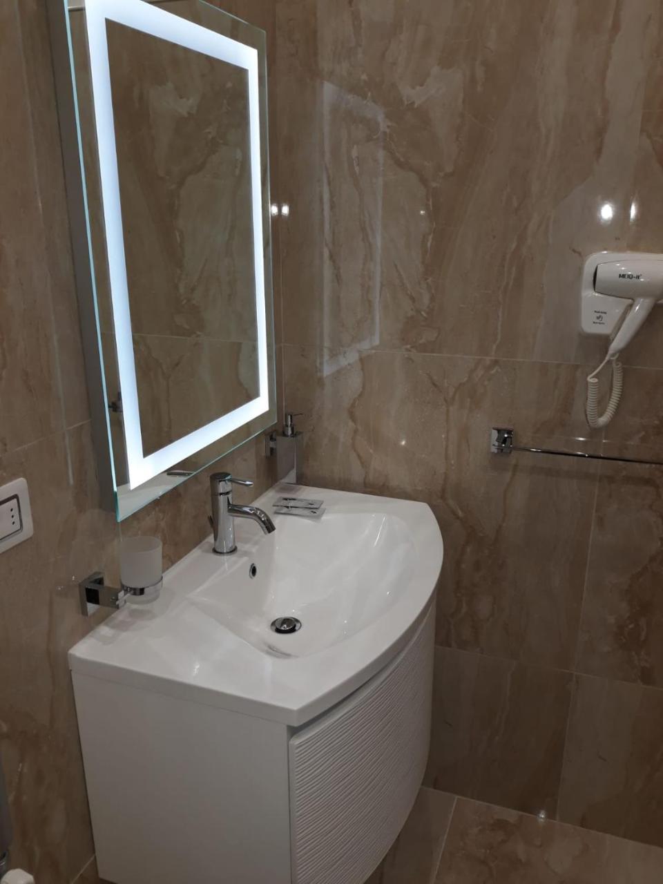 Aparthotel Il Vittoriano Porto Cesareo Exterior foto